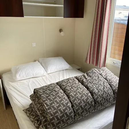 营地 Camping Le Clos Savoye Biville-sur-Mer
